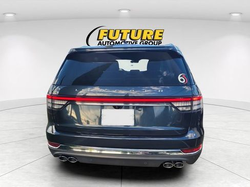Used 2023 Lincoln Aviator Reserve w/ Elements Package Plus RWD image 4