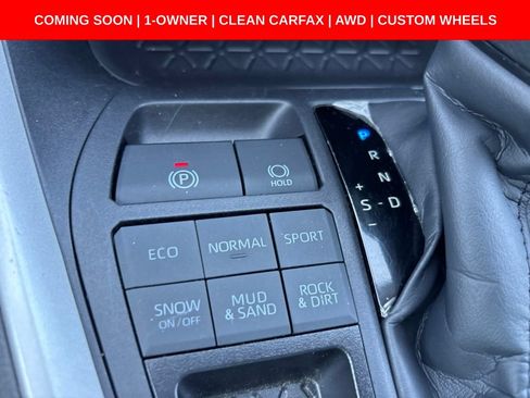 Used 2024 Toyota RAV4 LE AWD/4WD image 25