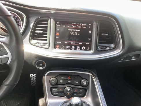 Used 2016 Dodge Challenger R/T Scat Pack w/ Leather Interior Group RWD image 45