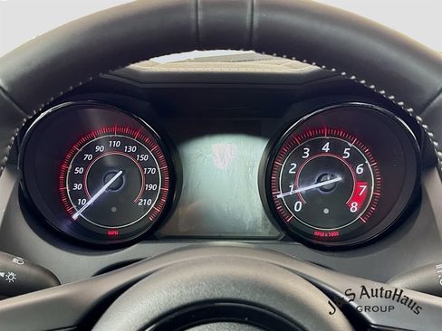 Used 2017 Jaguar F-TYPE SVR AWD/4WD image 15