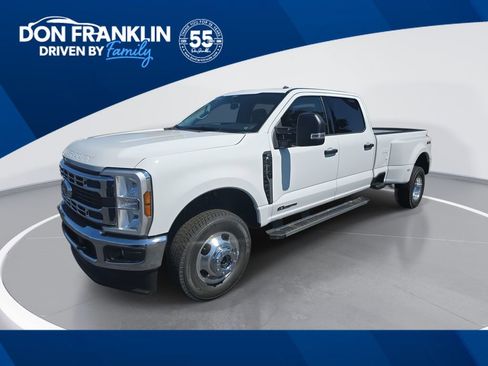 New 2026 Ford F350 XLT image 1