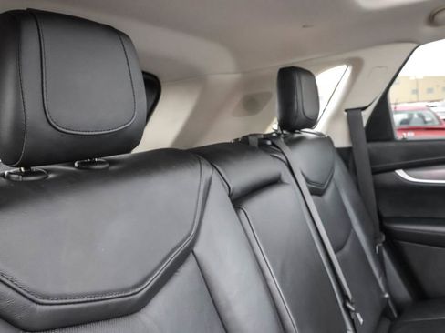 Used 2018 Cadillac XT5 Premium Luxury image 33