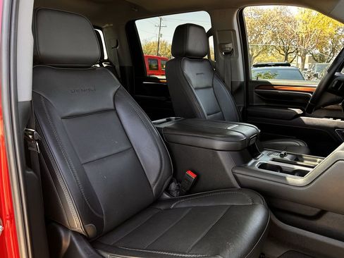 Used 2024 GMC Sierra 2500 Denali w/ Denali Reserve Package image 31