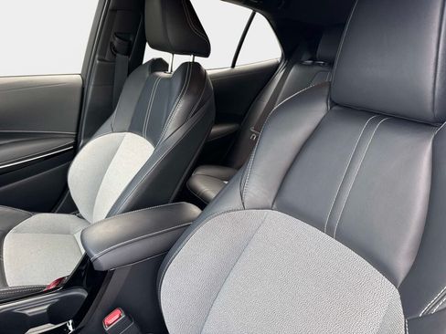 Used 2021 Toyota Corolla XSE FWD image 20