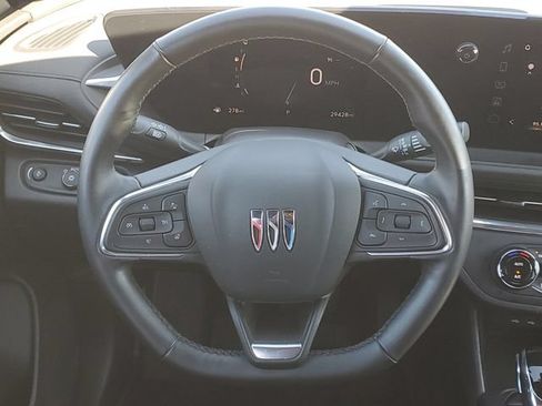 Certified 2024 Buick Envista Sport Touring w/ Convenience I Package FWD image 12