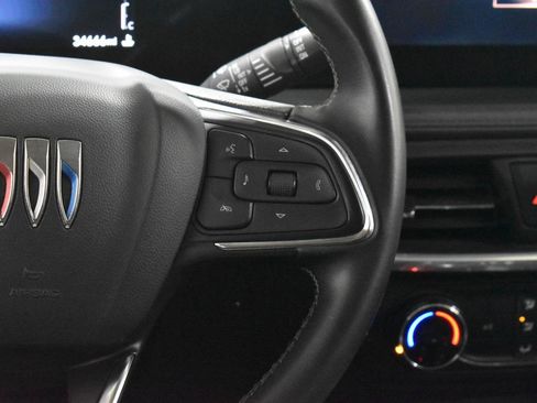 Used 2024 Buick Encore GX Preferred FWD image 11