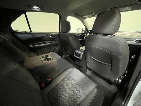 Used 2024 Chevrolet Equinox LT AWD/4WD image 12