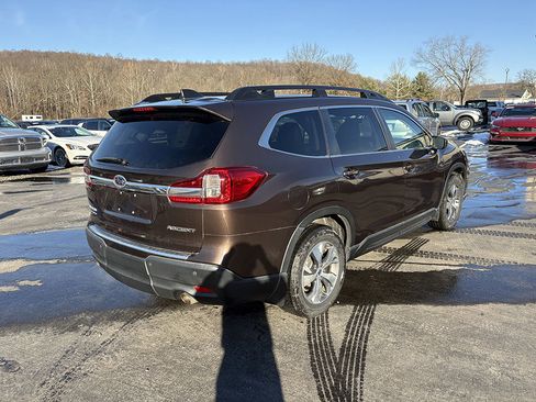 Used 2019 Subaru Ascent Premium w/ Popular Package #2A image 3