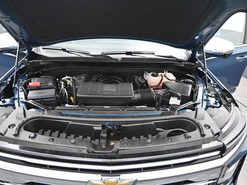 Used 2025 Chevrolet Tahoe Premier image 21