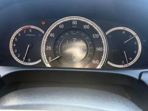 Used 2016 Honda Accord LX image 18