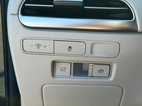 Used 2023 Hyundai Palisade Limited image 37