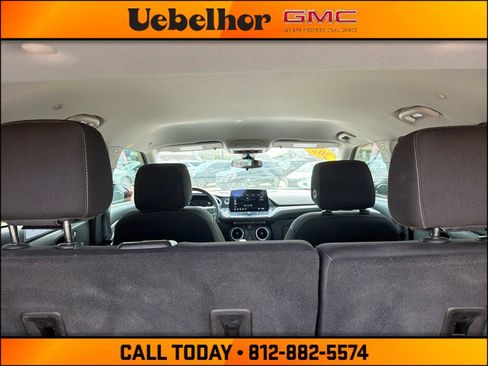 Used 2023 Chevrolet Blazer LT FWD image 10