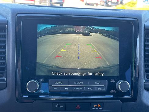Used 2024 Nissan Frontier PRO-4X image 28