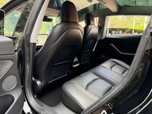 Used 2021 Tesla Model 3 Performance AWD/4WD image 29
