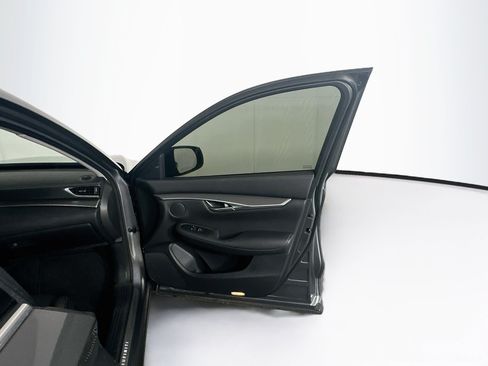 Used 2023 INFINITI QX50 Luxe FWD image 32