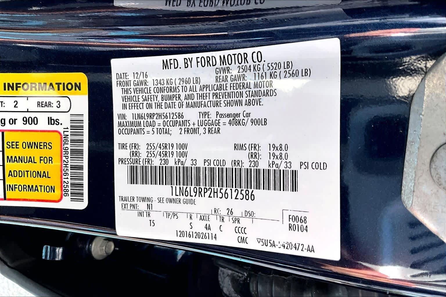 Used 2017 Lincoln Continental Reserve w/ Climate Package FWD image 33