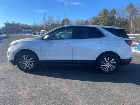 Used 2022 Chevrolet Equinox LT image 3