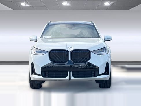New 2026 BMW X3 xDrive30 w/ Premium Package image 5