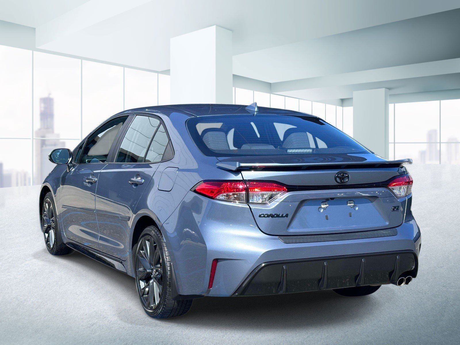 Used 2024 Toyota Corolla SE FWD image 3