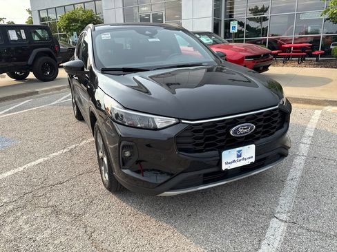 Used 2025 Ford Escape ST-Line Select AWD/4WD image 8