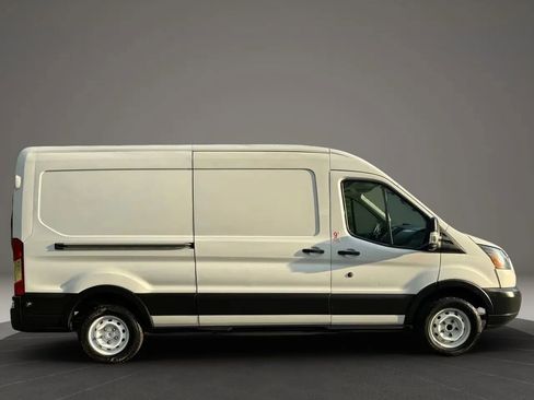 Used 2019 Ford Transit 150 148 Medium Roof image 5