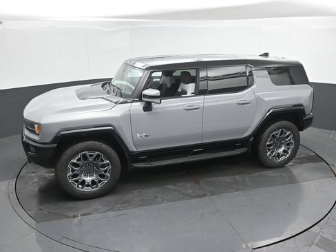 Used 2025 GMC Hummer EV 3X AWD/4WD image 36