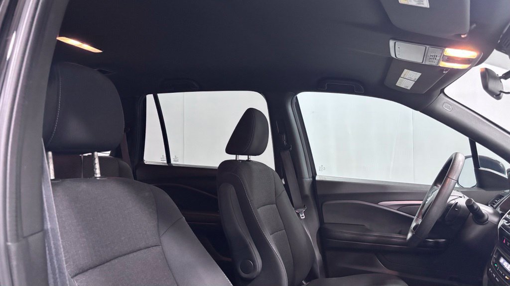 Used 2021 Honda Passport Sport image 19