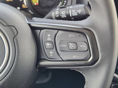 Used 2025 Jeep Wrangler Unlimited Sport S 4xe AWD/4WD image 39