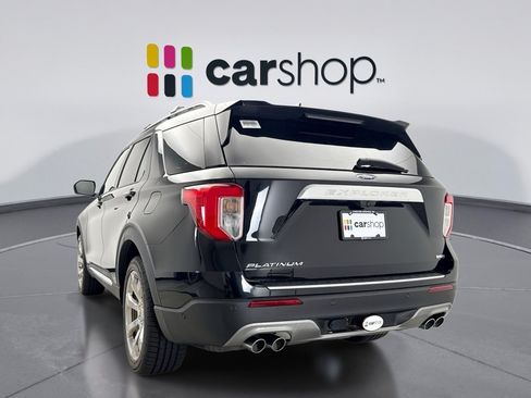 Used 2020 Ford Explorer Platinum w/ Premium Technology Package AWD/4WD image 3