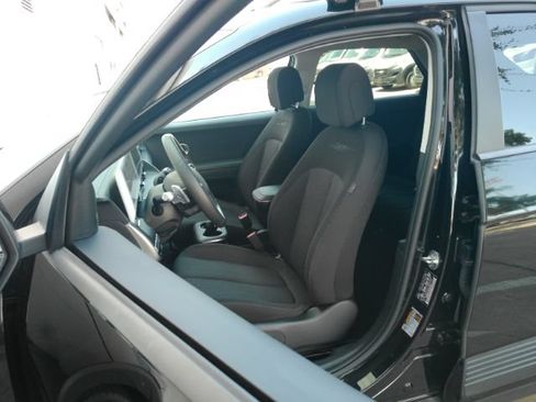 Used 2022 Hyundai Ioniq 5 SE AWD/4WD image 14