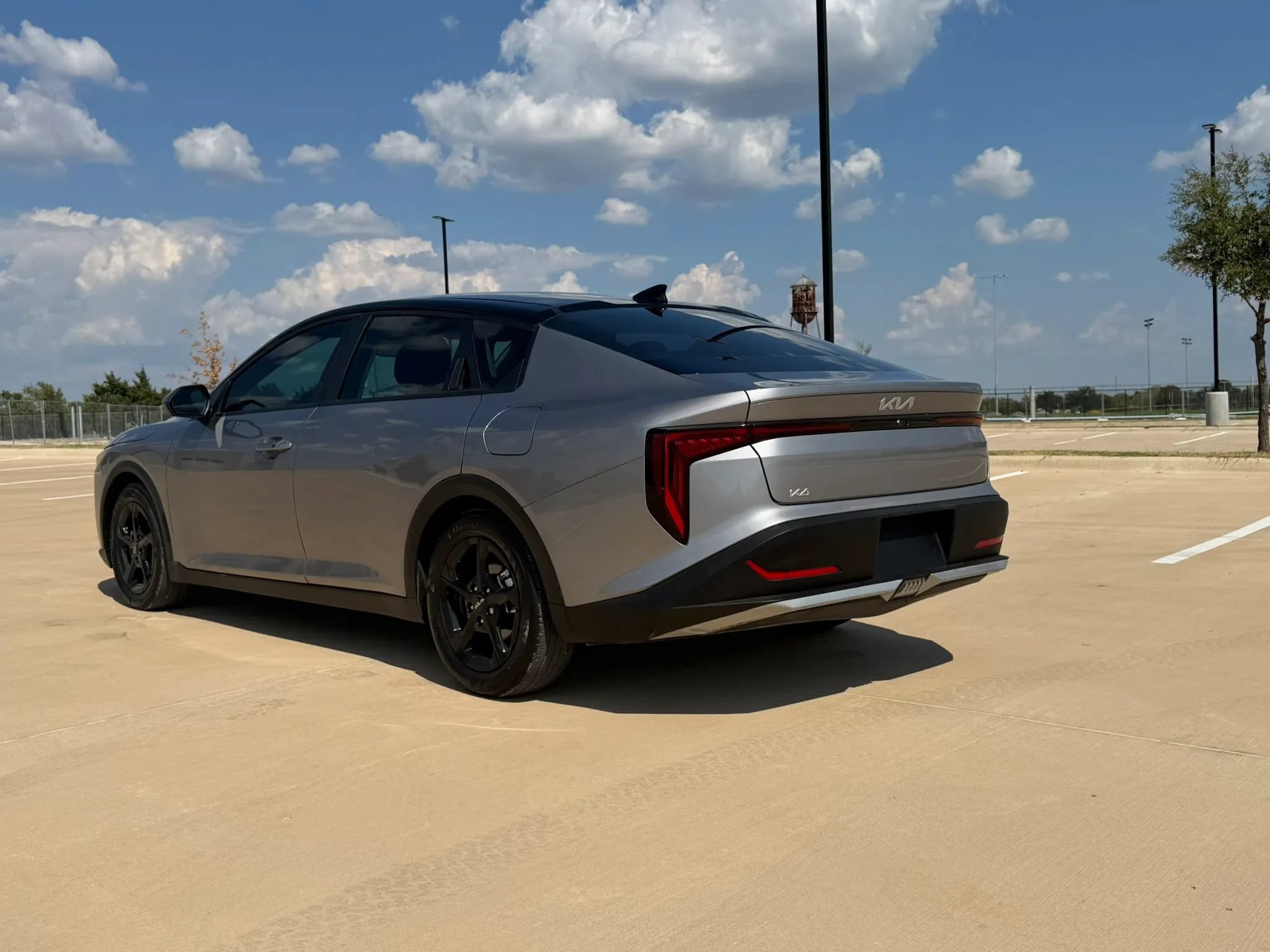 Used 2025 Kia K4 FWD image 4