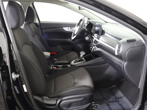 Used 2024 Kia Forte LXS image 29