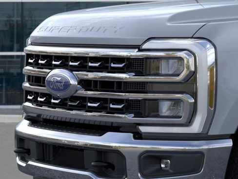 New 2026 Ford F250 Lariat w/ Chrome Package image 19