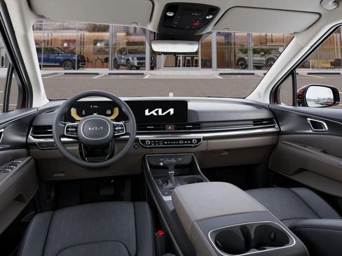 Certified 2026 Kia Carnival FWD image 14