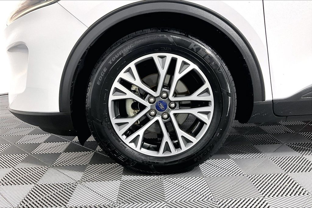 Certified 2020 Ford Escape SEL FWD image 8