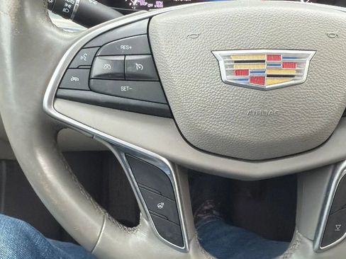 Used 2017 Cadillac XT5 Luxury w/ LPO, Wheel Lock Package image 12