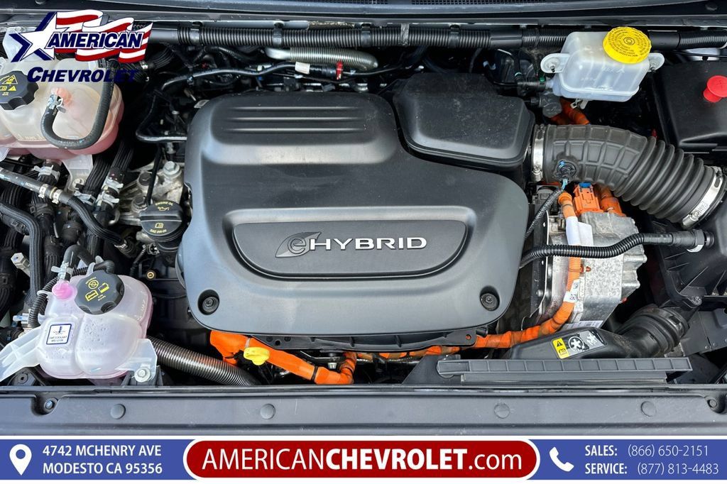 Used 2023 Chrysler Pacifica Touring-L FWD image 25