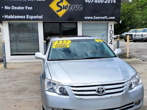 Used 2005 Toyota Avalon image 4
