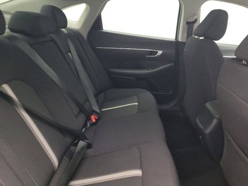 Used 2023 Hyundai Sonata SEL w/ Preferred Accessory Package FWD image 19