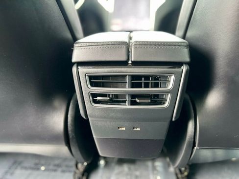 Used 2018 Tesla Model S 75D image 18