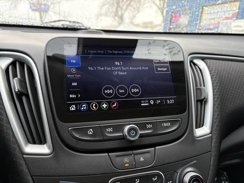 Used 2023 Chevrolet Malibu LT image 12