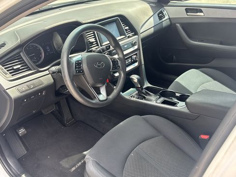 Used 2019 Hyundai Sonata SE FWD image 5