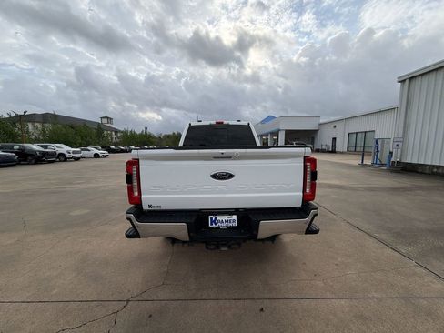 Used 2024 Ford F250 Lariat image 7