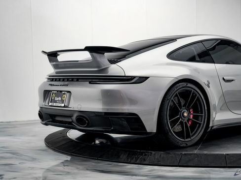 Used 2024 Porsche 911 Carrera 4 GTS AWD/4WD image 16