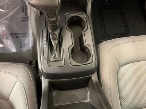 Used 2019 Chevrolet Colorado W/T w/ WT Convenience Package AWD/4WD image 25