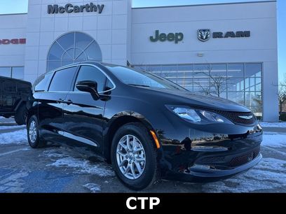 New 2025 Chrysler Voyager LX