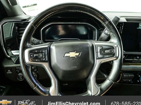 Certified 2024 Chevrolet Silverado 2500 LT AWD/4WD image 9