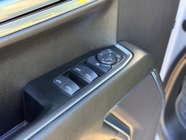 Used 2024 Chevrolet Silverado 1500 LT AWD/4WD image 21
