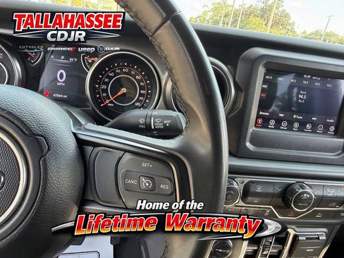 Used 2023 Jeep Wrangler Unlimited Sport AWD/4WD image 16