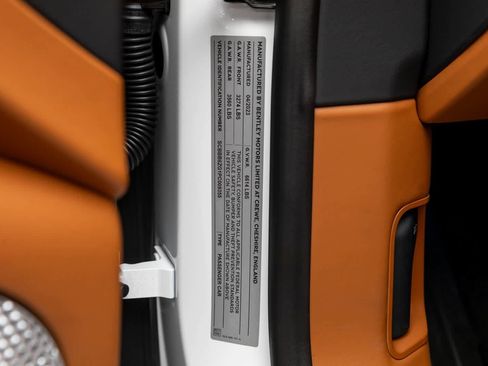 Used 2023 Bentley Flying Spur W12 image 25